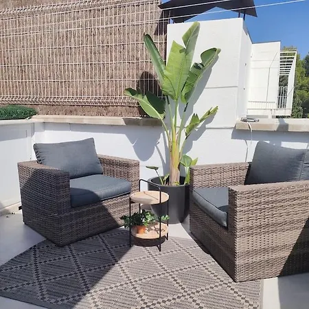 Moderna Con Piscina Y Amplio Jardin Hébergement de vacances Castelldefels