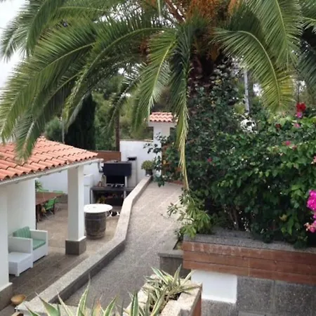 Moderna Con Piscina Y Amplio Jardin Holiday home Castelldefels